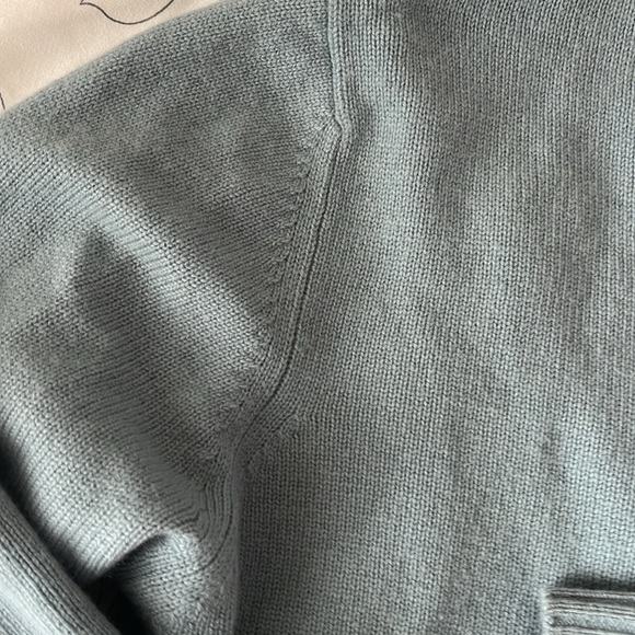 Cashmere sweater - Picture 4 of 5